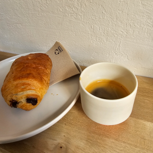 Image shared by mbengala at stray coffee roasters, München