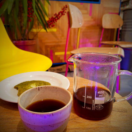 Image shared by taktak at Industra Coffee - 1981 Secondhand, Prague