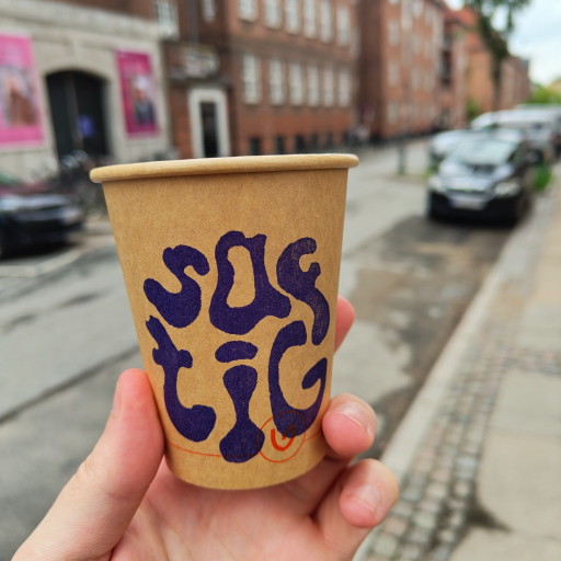 Image shared by taktak at Saftig Kaffe, Copenhagen