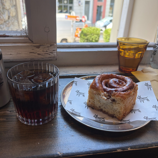 Image shared by gdogu at The Underdog, Athens